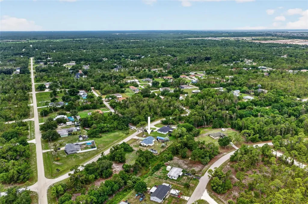 27484 S Twin Lakes Drive Punta Gorda FL 33955