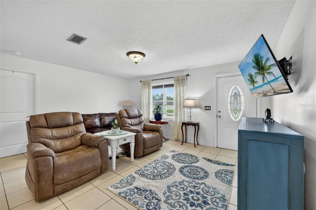 27484 S Twin Lakes Drive Punta Gorda FL 33955
