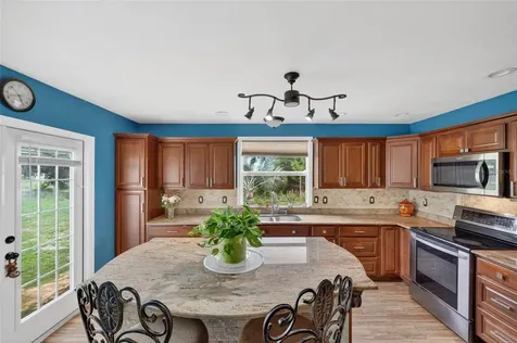 27484 S Twin Lakes Drive Punta Gorda FL 33955