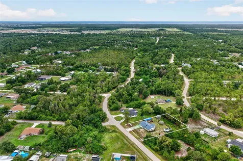 27484 S Twin Lakes Drive Punta Gorda FL 33955
