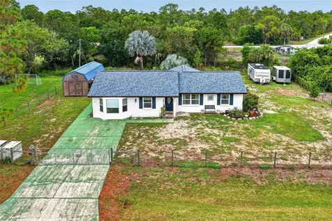 27484 S Twin Lakes Drive Punta Gorda FL 33955