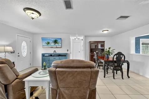 27484 S Twin Lakes Drive Punta Gorda FL 33955