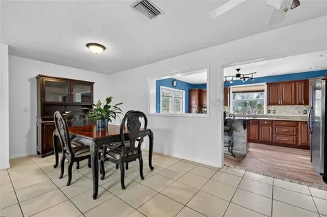 27484 S Twin Lakes Drive Punta Gorda FL 33955