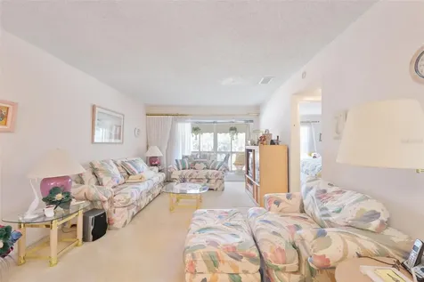 1250 S Pinellas Avenue Tarpon Springs FL 34689