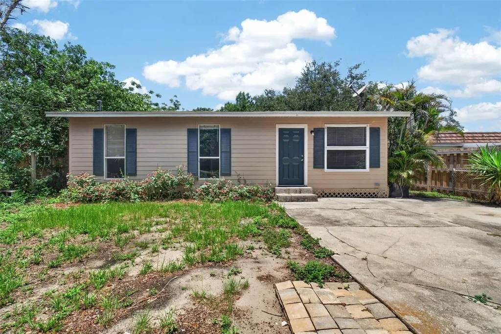 4793 Pleasant Avenue Palm Harbor FL 34683