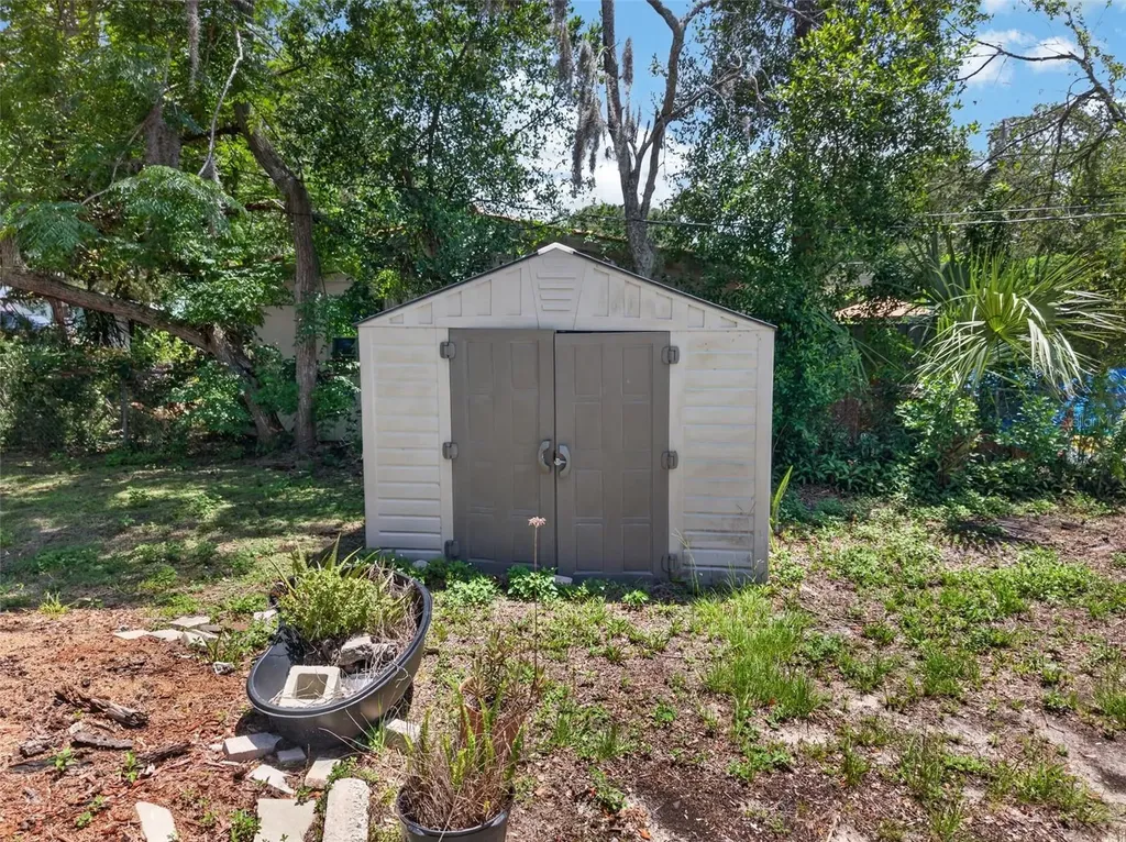 4793 Pleasant Avenue Palm Harbor FL 34683