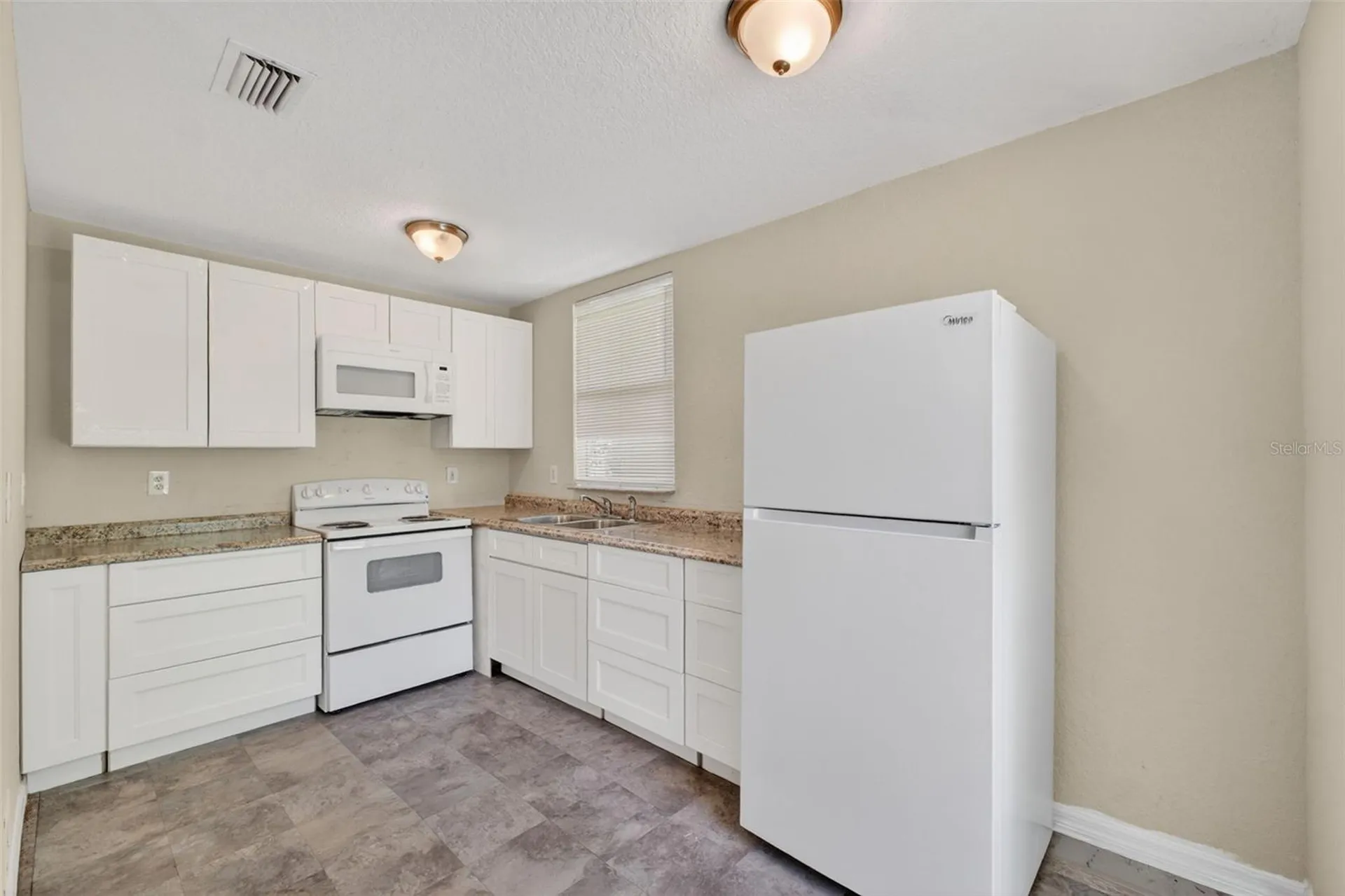 4793 Pleasant Avenue Palm Harbor FL 34683