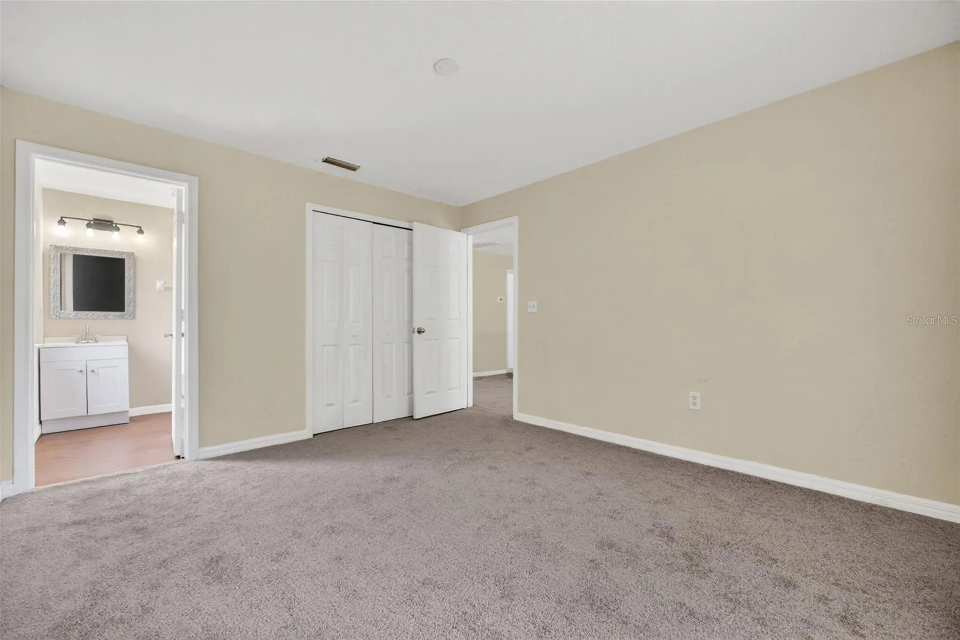 4793 Pleasant Avenue Palm Harbor FL 34683