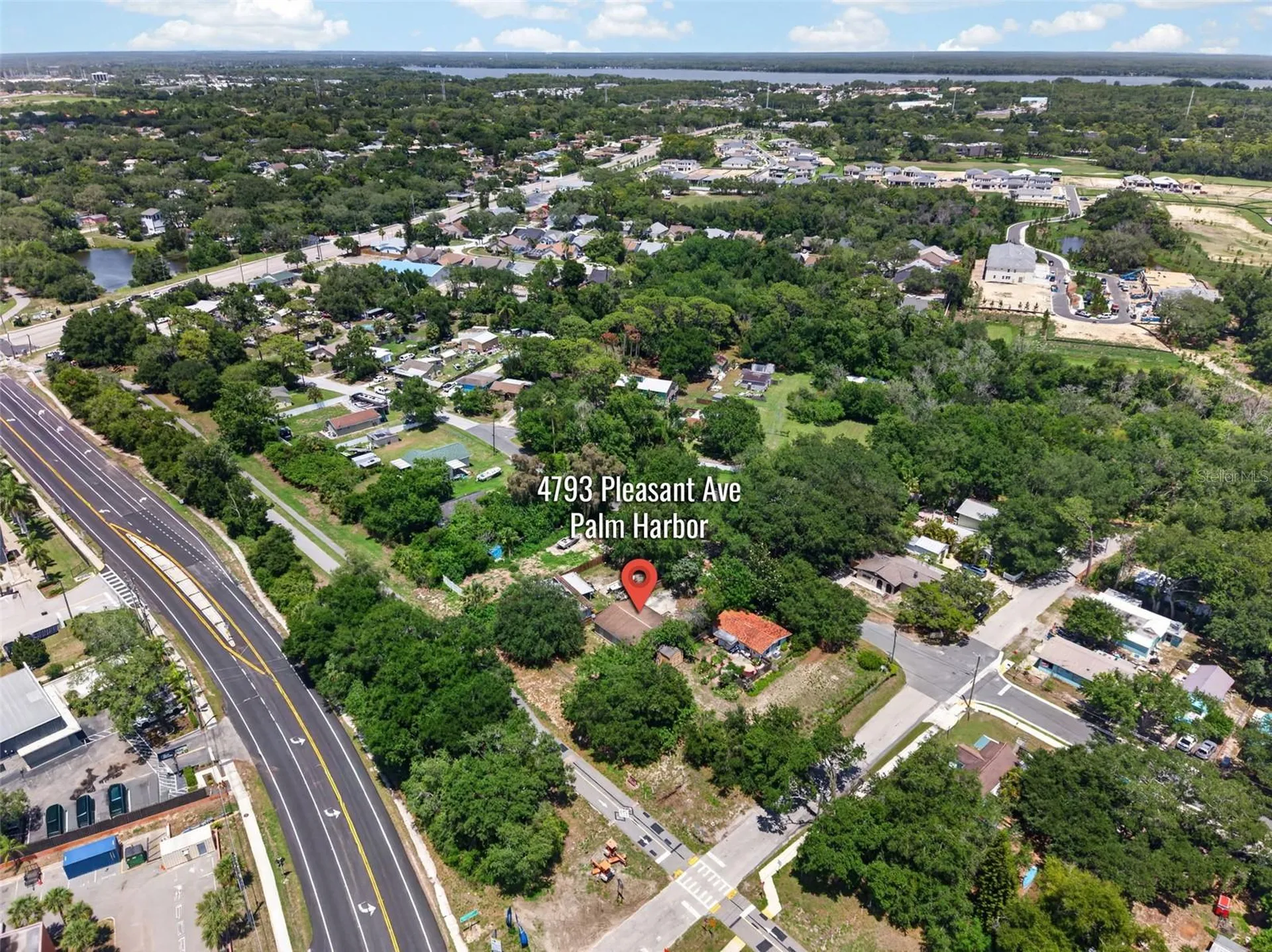 4793 Pleasant Avenue Palm Harbor FL 34683