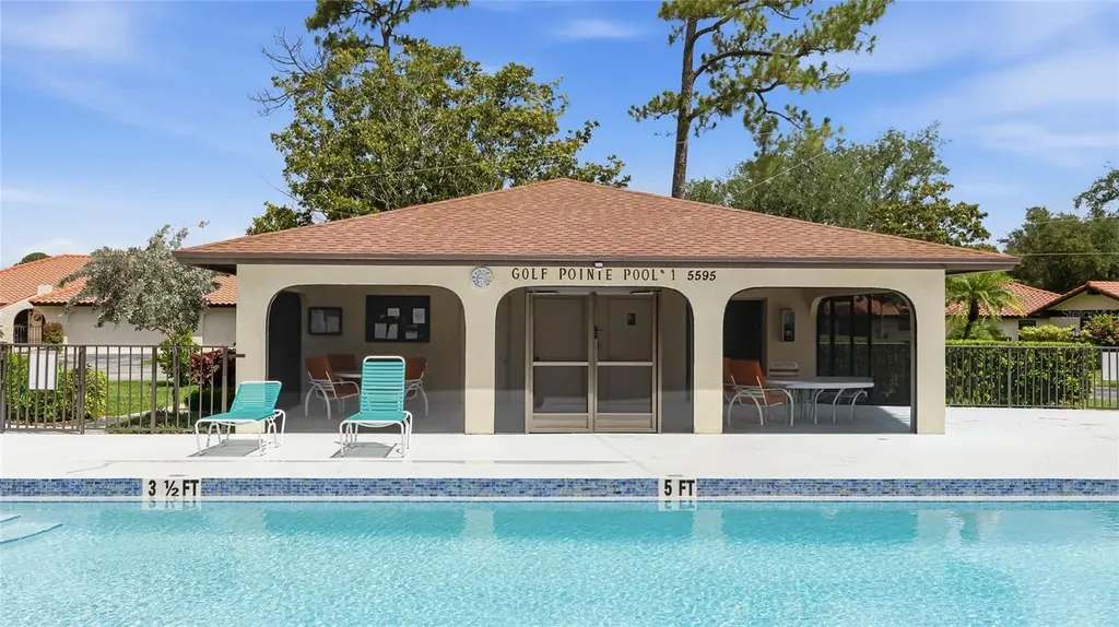 5590 Golf Pointe Drive Sarasota FL 34243