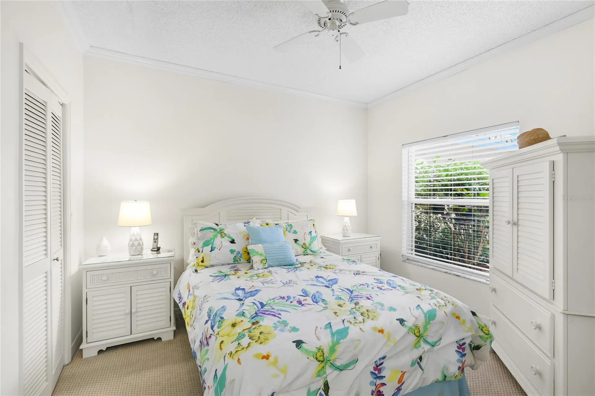 5590 Golf Pointe Drive Sarasota FL 34243