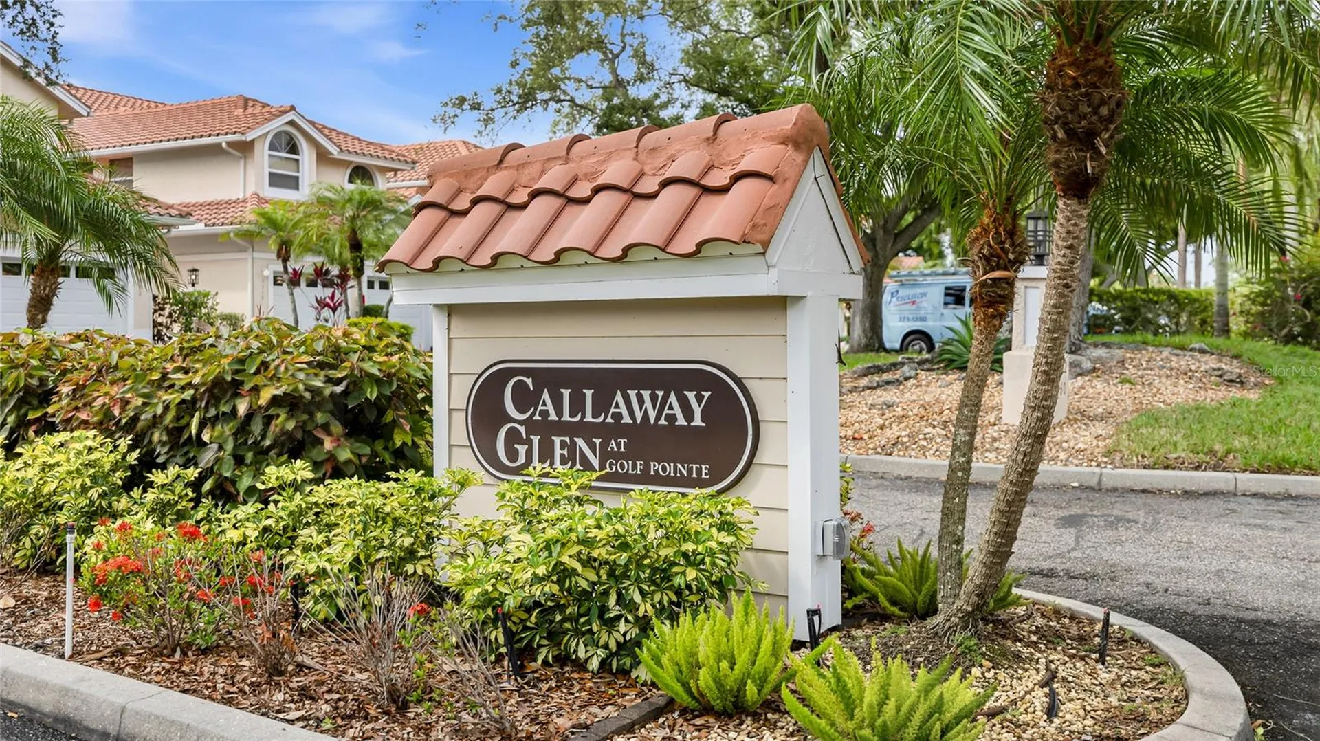 5590 Golf Pointe Drive Sarasota FL 34243