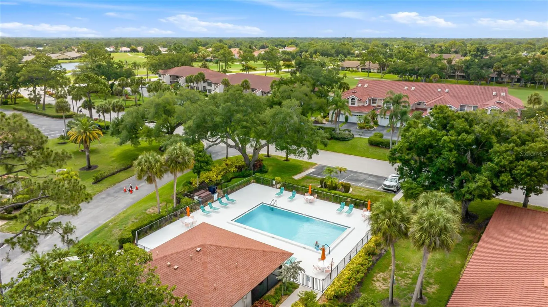5590 Golf Pointe Drive Sarasota FL 34243