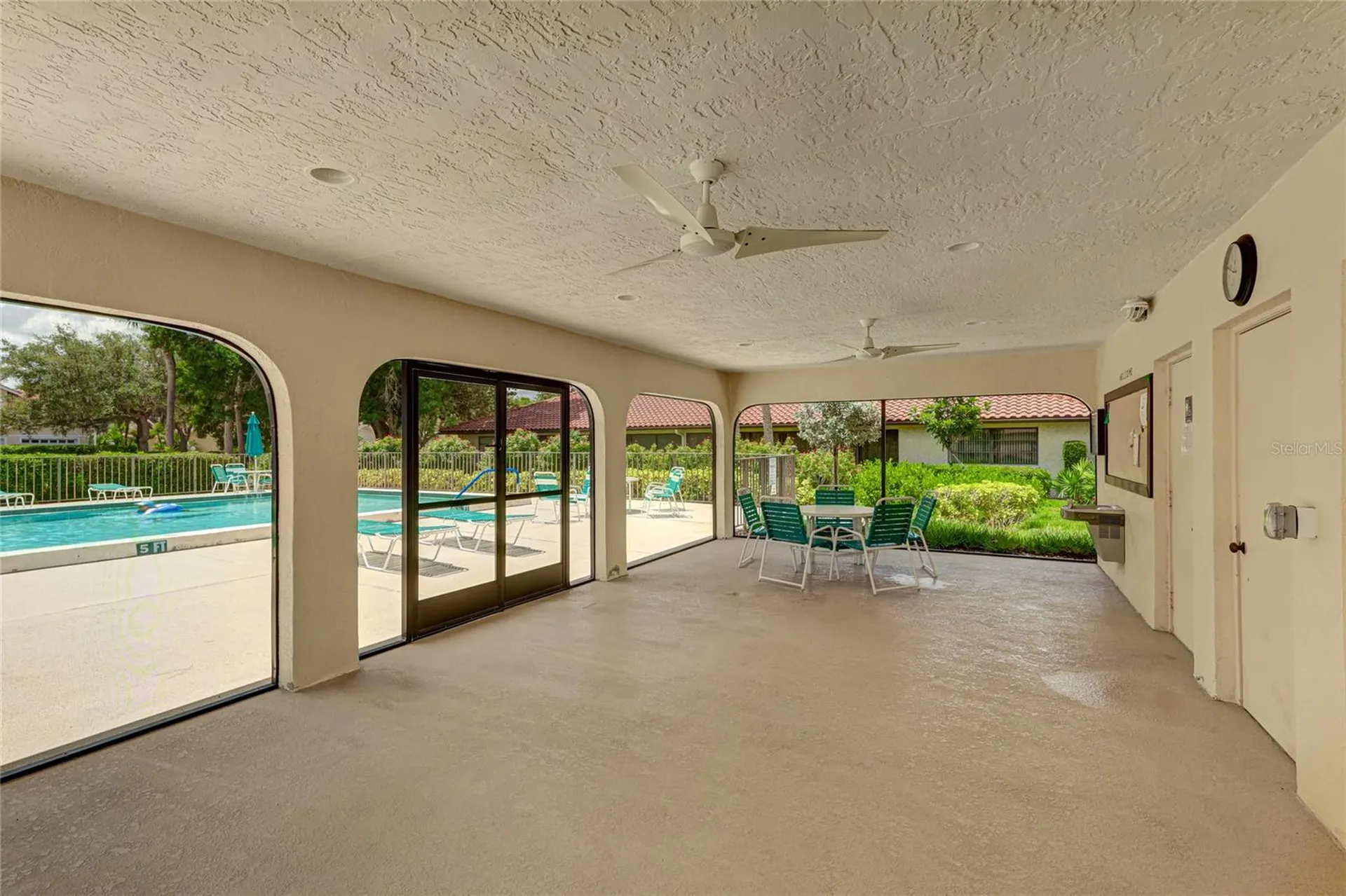5590 Golf Pointe Drive Sarasota FL 34243