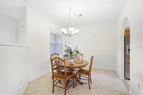 5590 Golf Pointe Drive Sarasota FL 34243