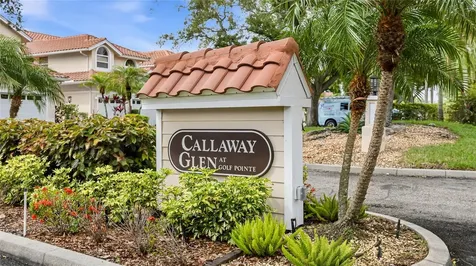 5590 Golf Pointe Drive Sarasota FL 34243