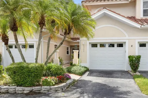 5590 Golf Pointe Drive Sarasota FL 34243