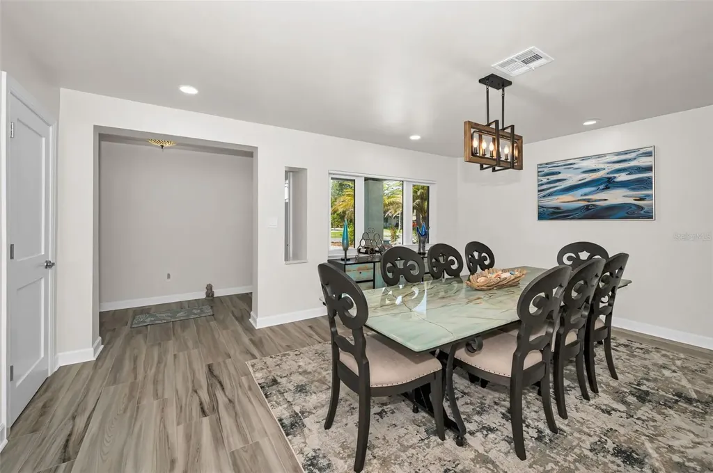 1620 Sea Breeze Drive Tarpon Springs FL 34689