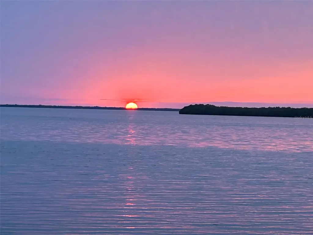 1620 Sea Breeze Drive Tarpon Springs FL 34689