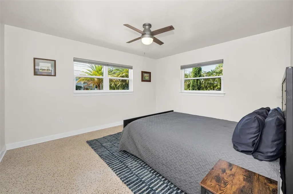 1620 Sea Breeze Drive Tarpon Springs FL 34689