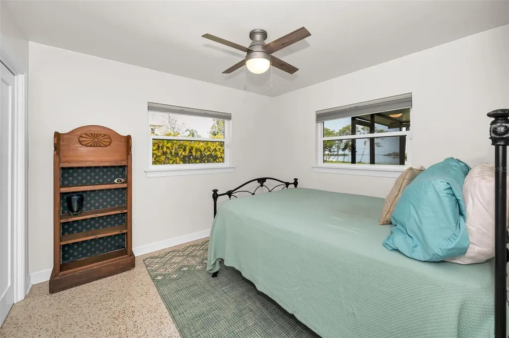 1620 Sea Breeze Drive Tarpon Springs FL 34689