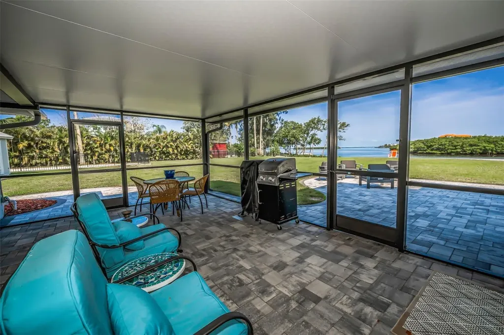 1620 Sea Breeze Drive Tarpon Springs FL 34689