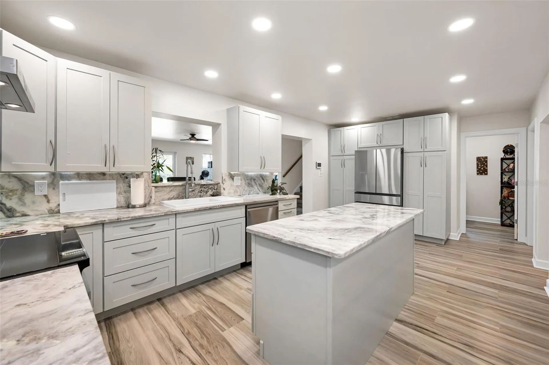 1620 Sea Breeze Drive Tarpon Springs FL 34689