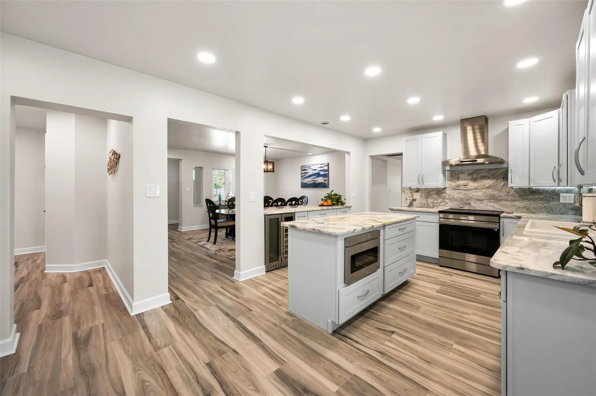 1620 Sea Breeze Drive Tarpon Springs FL 34689