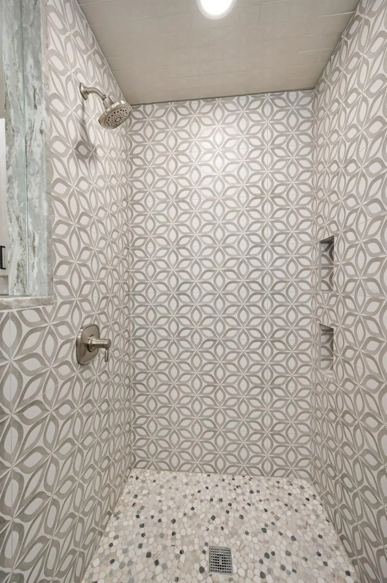 1620 Sea Breeze Drive Tarpon Springs FL 34689