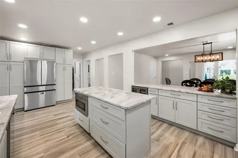 1620 Sea Breeze Drive Tarpon Springs FL 34689
