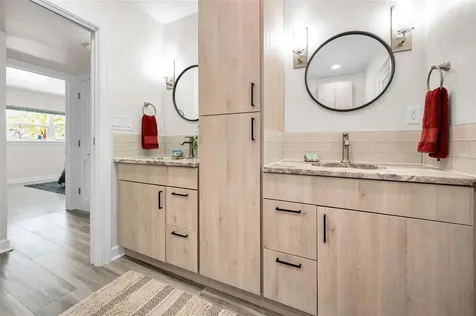 1620 Sea Breeze Drive Tarpon Springs FL 34689