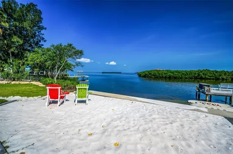 1620 Sea Breeze Drive Tarpon Springs FL 34689