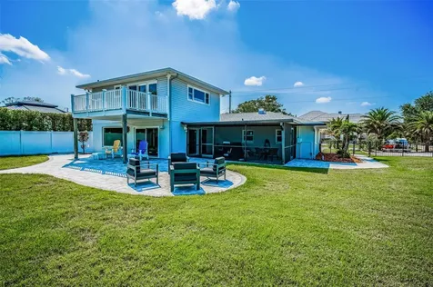 1620 Sea Breeze Drive Tarpon Springs FL 34689