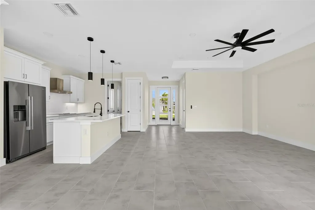 817 NW 38th Place Cape Coral FL 33993