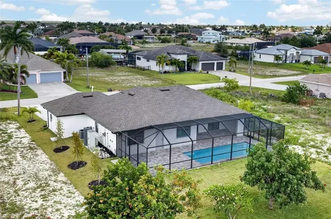 817 NW 38th Place Cape Coral FL 33993