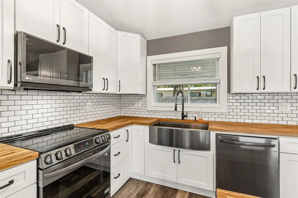 9506 Andy Drive Hudson FL 34669