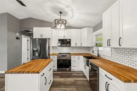 9506 Andy Drive Hudson FL 34669