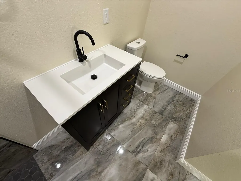 2027 SE 45 Terrace Gainesville FL 32641