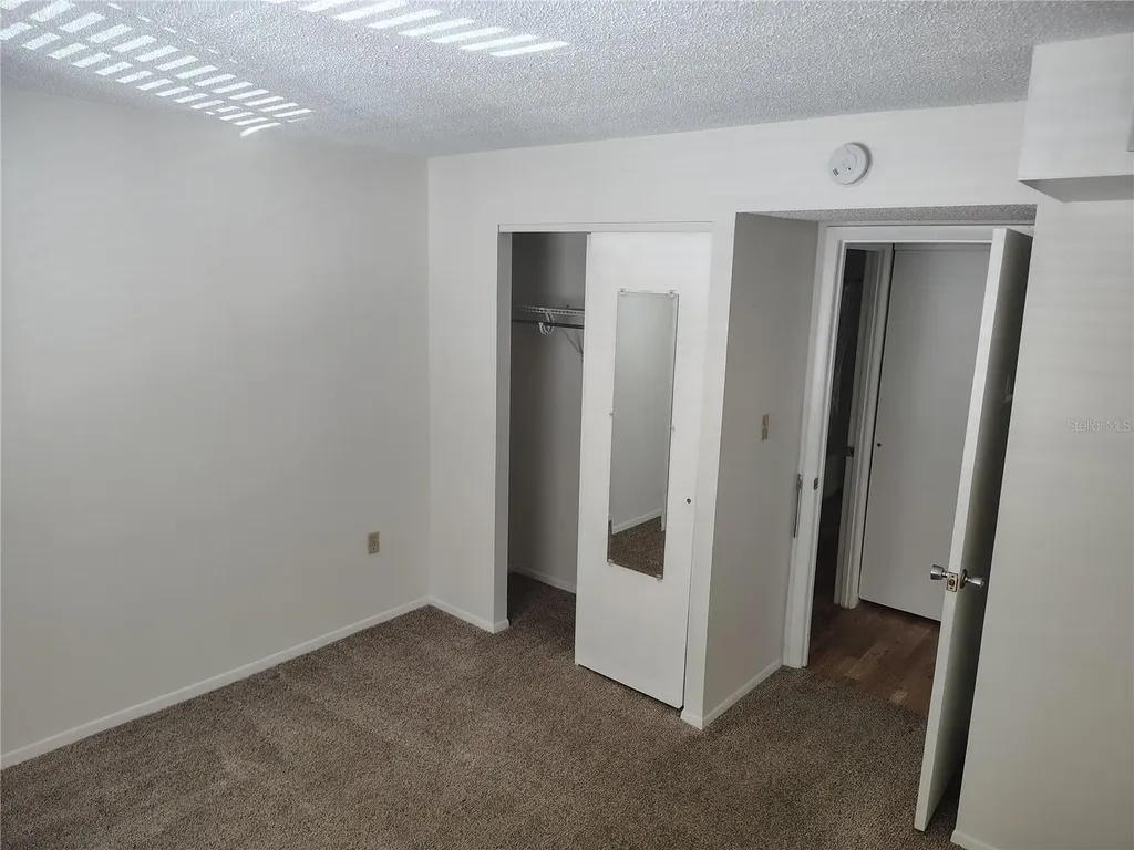 3737 Lake Bayshore Drive Bradenton FL 34205