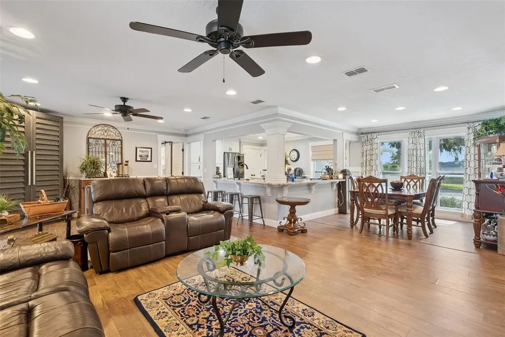 2530 E New York Avenue Deland FL 32724