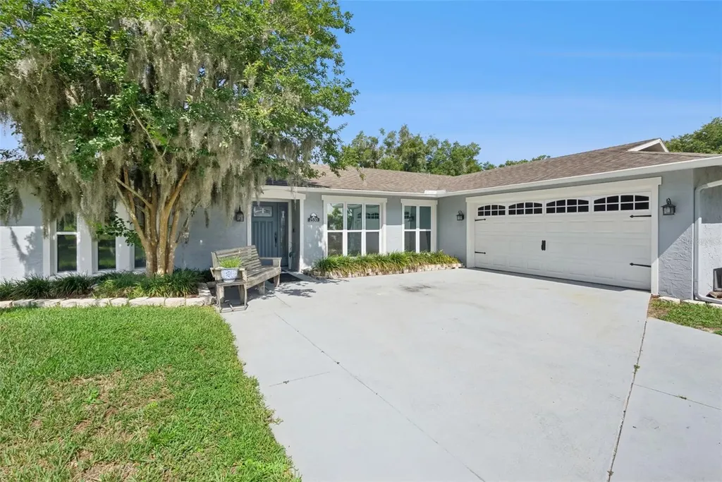 2530 E New York Avenue Deland FL 32724