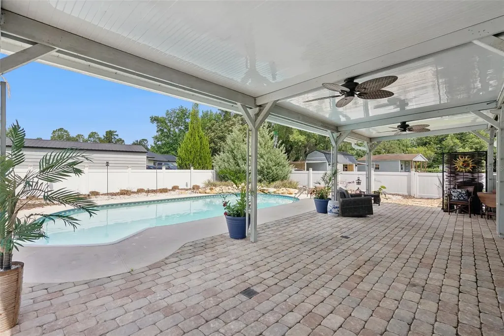 2530 E New York Avenue Deland FL 32724