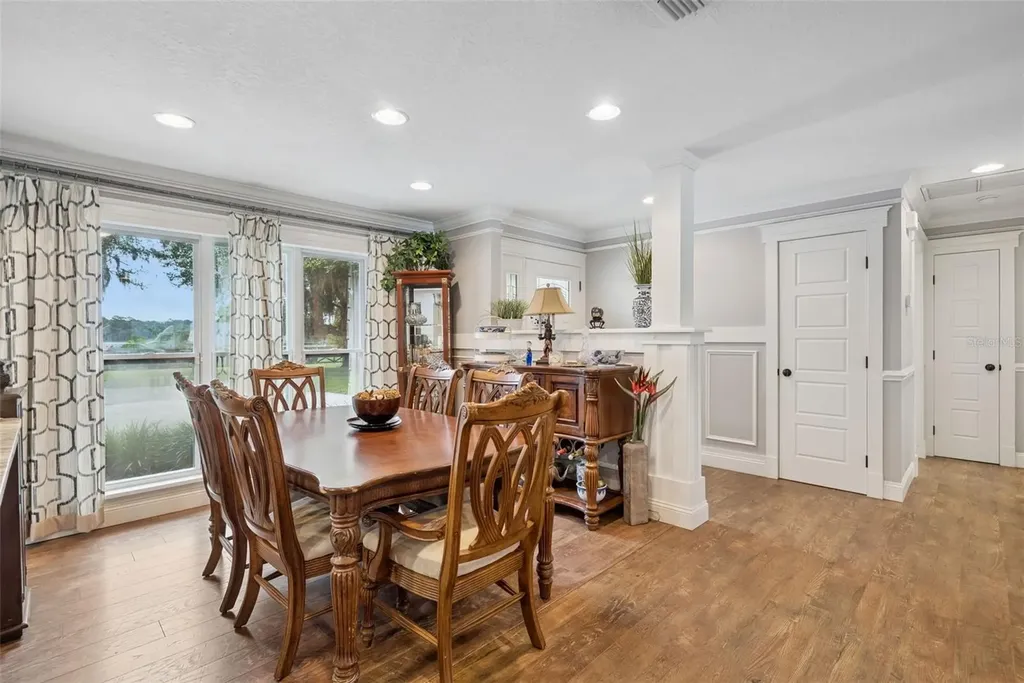 2530 E New York Avenue Deland FL 32724