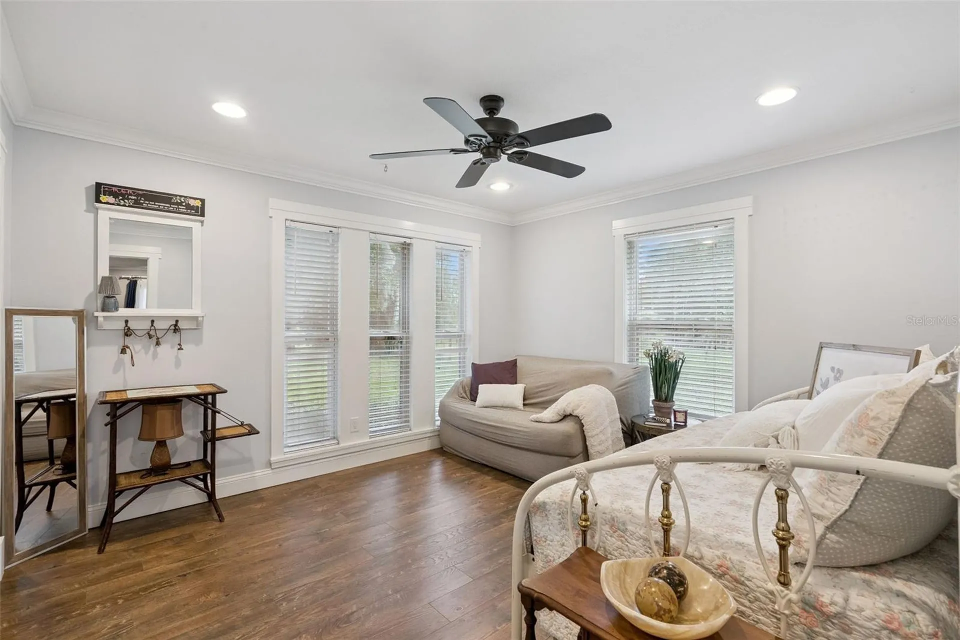 2530 E New York Avenue Deland FL 32724