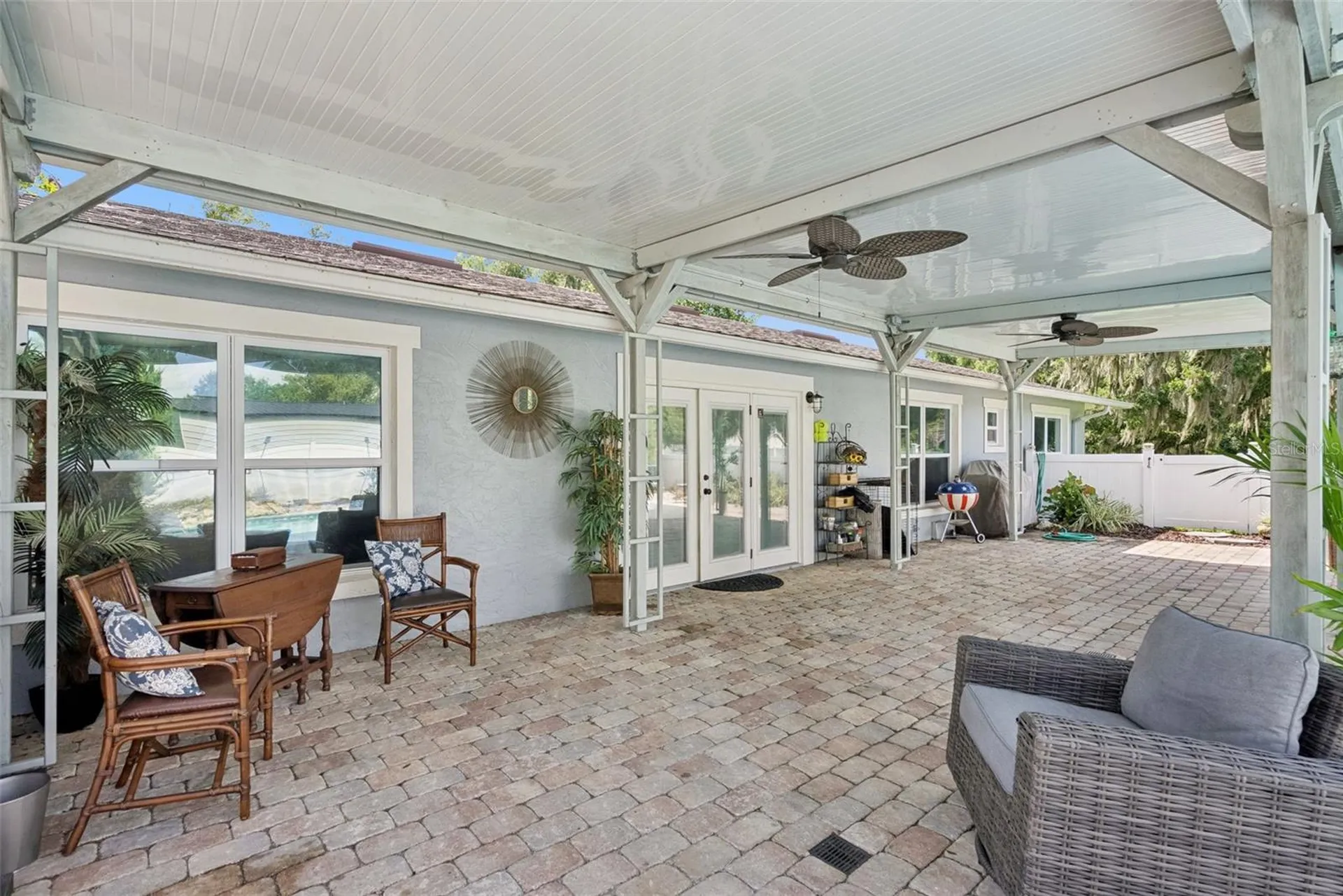 2530 E New York Avenue Deland FL 32724