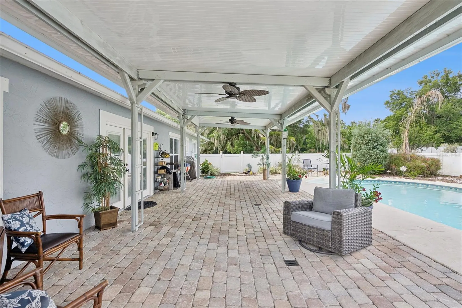 2530 E New York Avenue Deland FL 32724