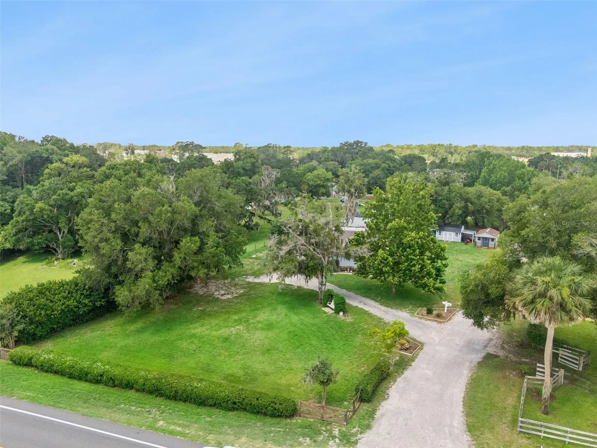 2530 E New York Avenue Deland FL 32724