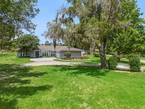 2530 E New York Avenue Deland FL 32724