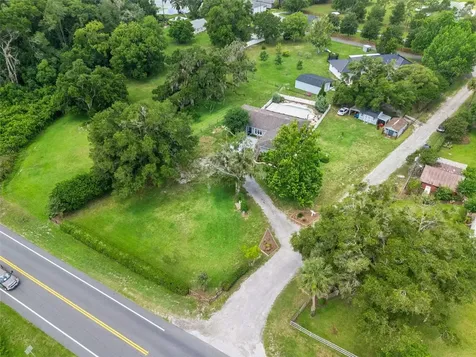 2530 E New York Avenue Deland FL 32724