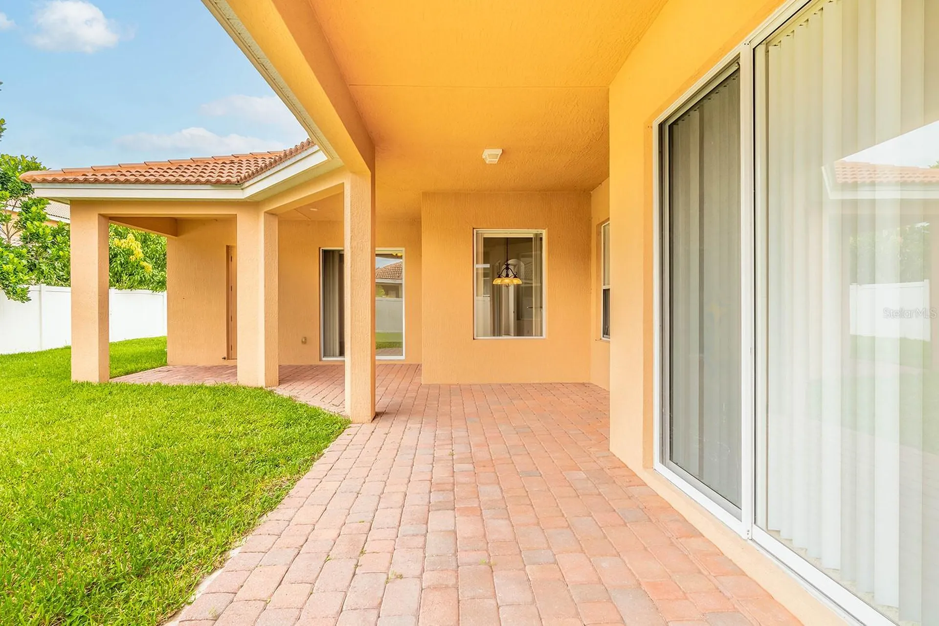 3877 Shoreview Drive Kissimmee FL 34744